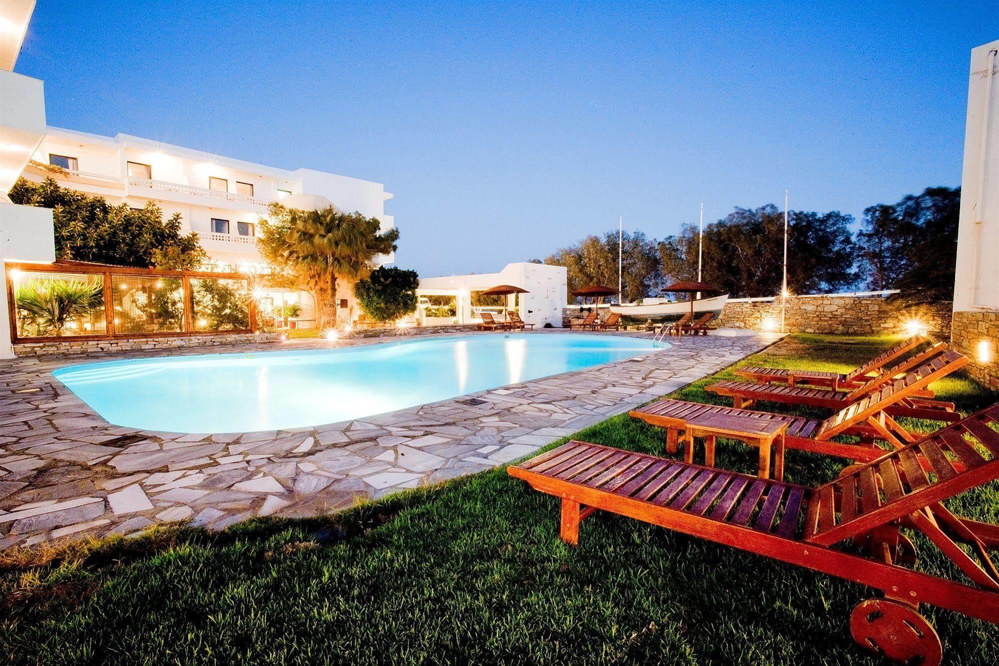 Aeolos Bay Hotel Tínos Exterior foto